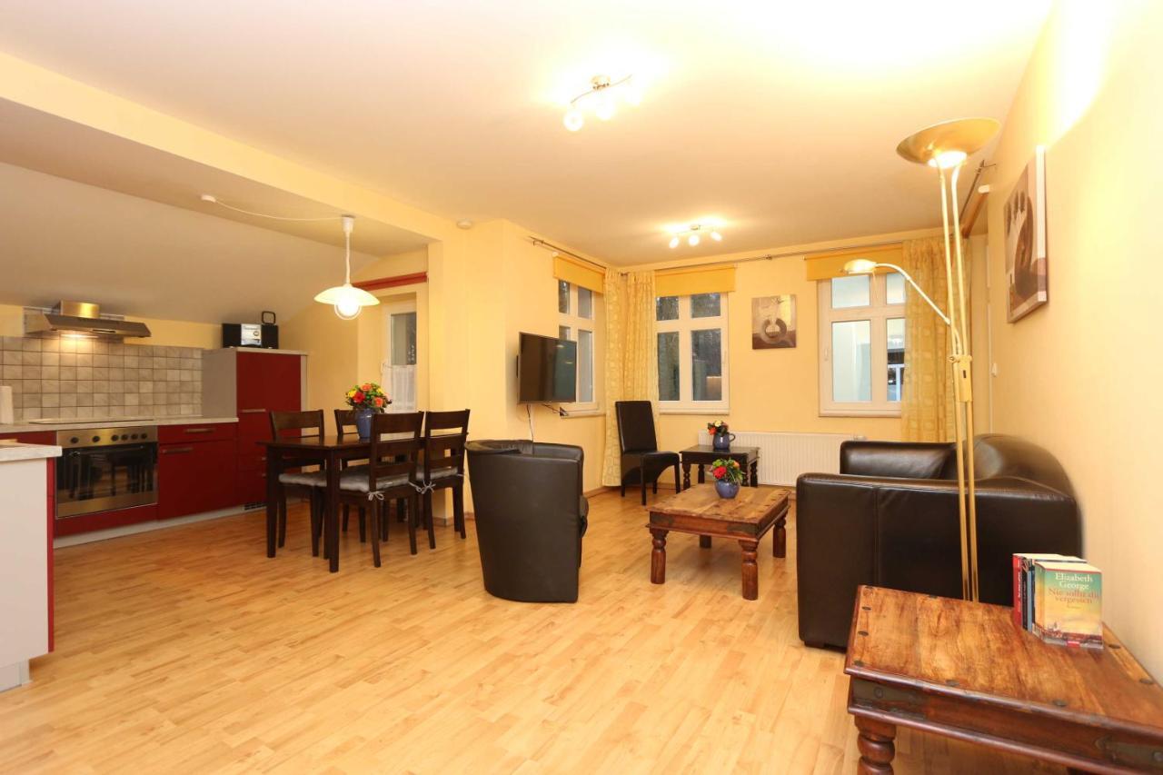 "Haus Am Wald" Strandnah - Fewo Cc Zinnowitz Exterior foto